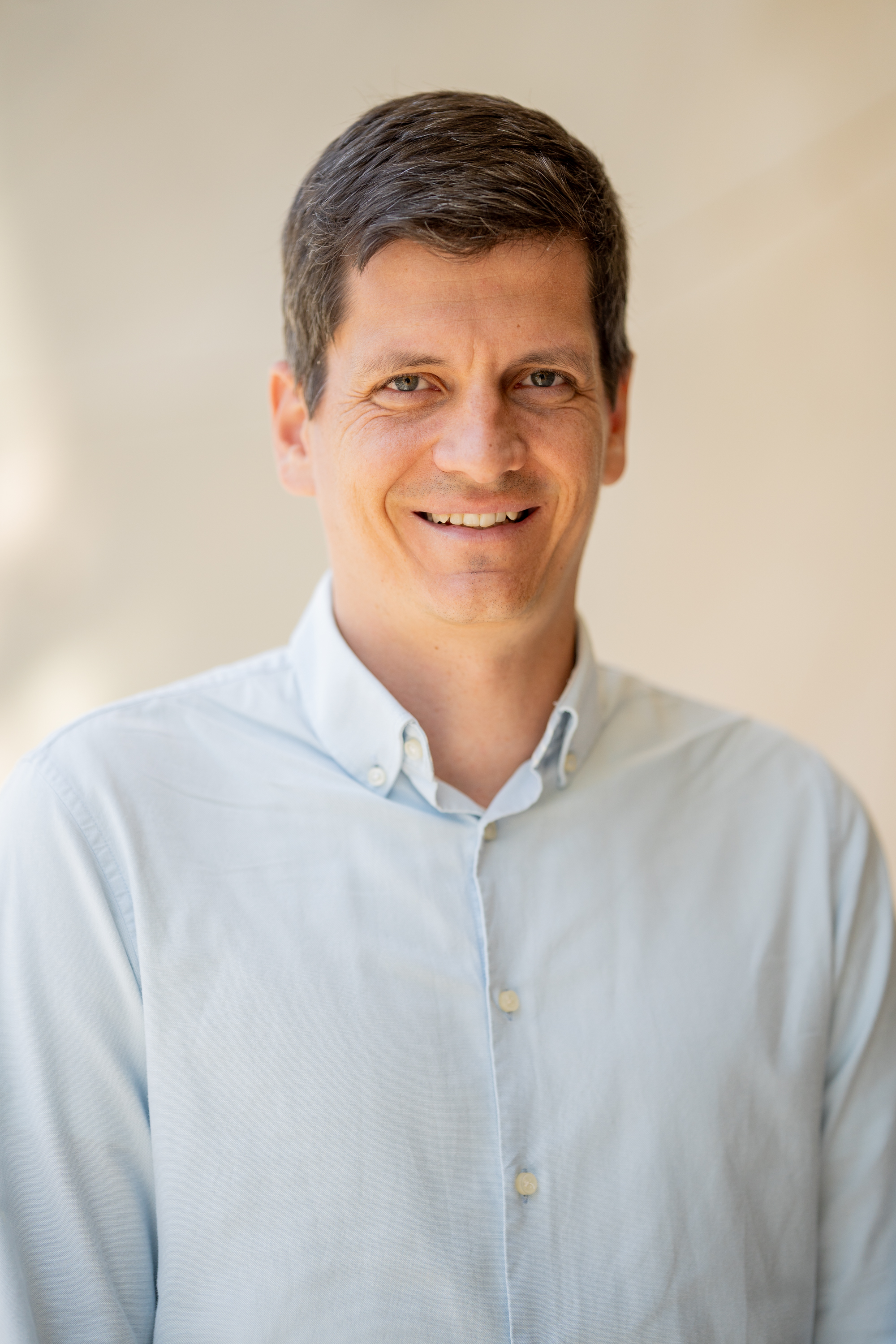 Gábor (Gabe) Szórád